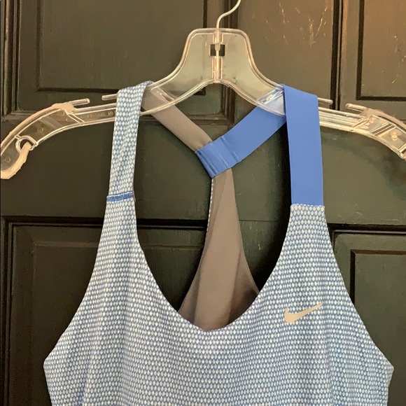 Nike athletic tank top shirt large - Picture 4 of 8